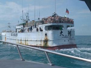 Bareskrim-Bea Cukai Patroli di Perairan Riau, Cegah Narkoba Masuk Bareskrim-Bea Cukai Patroli di Perairan Riau, Cegah Narkoba Masuk