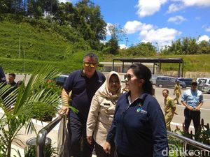 Menkes Pastikan Wanita NTT yang Nekat ke Jakarta Sudah Dapat Penanganan Menkes Pastikan Wanita NTT yang Nekat ke Jakarta Sudah Dapat Penanganan