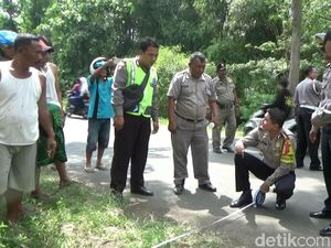 Polisi Ini Meninggal Dalam Perjalanan Pulang Seusai Berdinas Polisi Ini Meninggal Dalam Perjalanan Pulang Seusai Berdinas