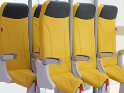 Desain Kursi Pesawat Masa Depan, Terlihat Seperti Berdiri