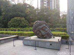 Yuk, Jalan-jalan ke Pusat Seni Asia Society Hong Kong Center Yuk, Jalan-jalan ke Pusat Seni Asia Society Hong Kong Center