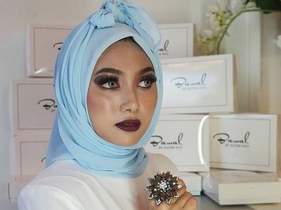 Foto: Ini Tren Gaya Hijab Pocong asal Malaysia yang Viral