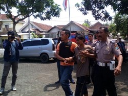 Polisi Masih Dalami Motif Pelaku Bacok Tetangga di Jember