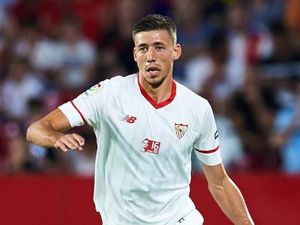 Sevilla ke Barca: Lenglet Tak Dijual, tapi...