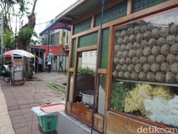 Wajib Coba! Ini 5 Bakso Gerobakan Paling Terkenal di Jakarta