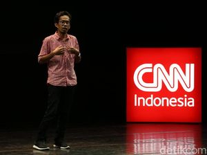 Monolog Aan Mansyur hingga Jaya Suprana di Atas Panggung Monolog Aan Mansyur hingga Jaya Suprana di Atas Panggung