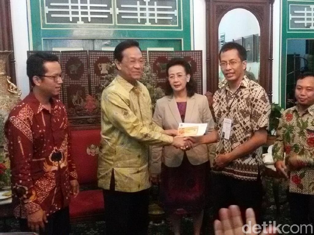 Gubernur Minta KPU Perhatikan Mahasiswa Luar Daerah di Yogya Gubernur Minta KPU Perhatikan Mahasiswa Luar Daerah di Yogya