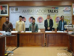 PKS: Setop Perang, Ciptakan Perdamaian!