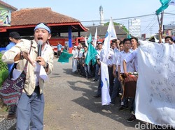 Ratusan Siswa SMA di Cicalengka Turun ke Jalan Tolak Miras