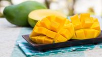 Sayuran dan Buah Selain Jeruk yang Mengandung Vitamin C Terbanyak