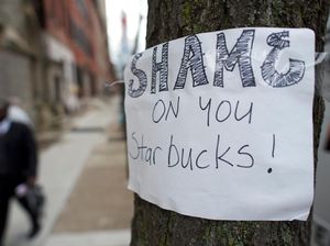 Starbuck AS Didemo Usai Pemborgolan 2 Pria Kulit Hitam yang Viral