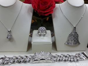 Mau Beli Perhiasan Motif Batik hingga Komodo? Ini Harganya