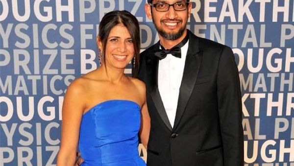 Meski Duit Triliunan, Pentolan Teknologi Ini Setia Istri