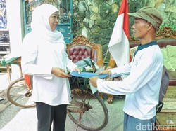 Bersepeda dari Jepara, Pria Ini Doakan Khofifah Jadi Gubernur