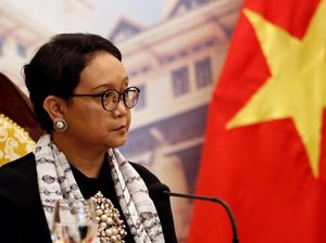 Syair Hari Kartini Retno Marsudi: Inspirasi Perempuan Negeri Syair Hari Kartini Retno Marsudi: Inspirasi Perempuan Negeri