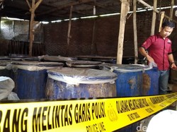 Polisi Kudus Bongkar Produsen Miras Berkedok Vulkanisir Ban