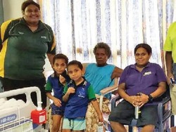 Berobat ke Australia, Seorang Nenek Asal PNG Ditahan