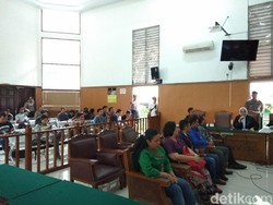 Duka Ortu Korban Bom Gereja Samarinda yang Anaknya Belum Sembuh