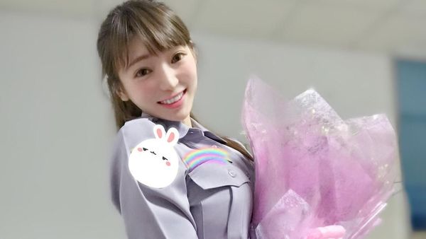 Kalau Polantasnya Cantik dan Imut Seperti Ini, Yakin Tak Ingin Ditilang?