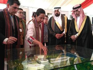 Rini Mulai Pembangunan Hotel Rp 1 T di Mandalika