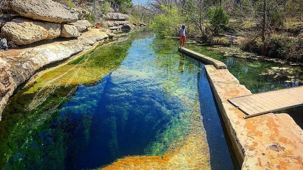 Foto: Kolam Cantik Tapi Mematikan