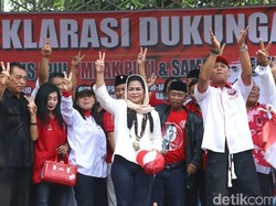 Puti ke Kediri, Bertemu Relawan Hingga Kunjungi Pasar Grosir