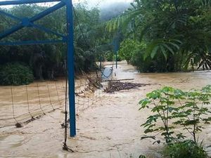 Foto: Banjir Bandang Genangi 2 Kecamatan di Jambi Foto: Banjir Bandang Genangi 2 Kecamatan di Jambi