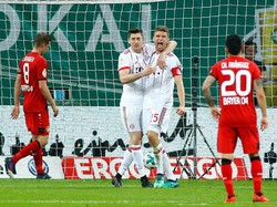 Gasak Leverkusen 6-2, Bayern Melangkah ke Final