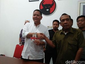 Mantan Kader PDIP ini Bantah Membelot ke Kubu Khofifah