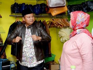 Hilangkan Rentenir, Cawagub Uu Tawarkan Kredit Tanpa Bunga