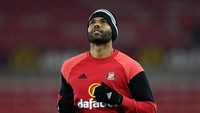 Joleon Lescott menjadi rekan di central pertahanan City bersama Kompany. Dua tahun setelah mengantar City juara dia hengkang ke WBA, lalu memperkuat Aston Villa, menyeberang ke Yunani bersama AEK Athens dan kini memperkuat Sunderland. (Laurence Griffiths/Getty Images)