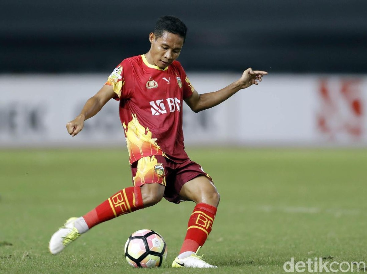 Evan Dimas saat berseragam Bhayangkara FC. (Foto: Rachman Haryanto/detikCom)