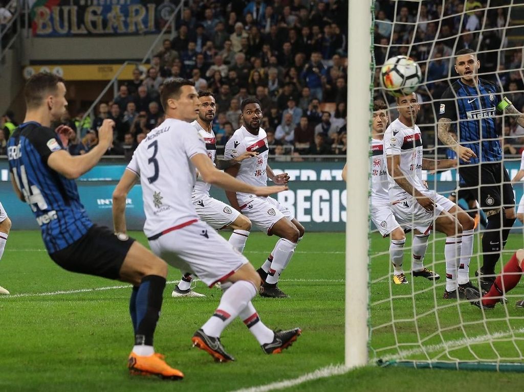 Inter Hajar Cagliari 4-0 Inter Hajar Cagliari 4-0