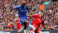 Nicolas Anelka. Ia menjadi salah satu penyerang Arsenal yang berjaya musim 1997/1998 kemudian menjadi bagian dari tim juara Chelsea musim 2009/2010. (Foto: Clive Brunskill/Getty Images)