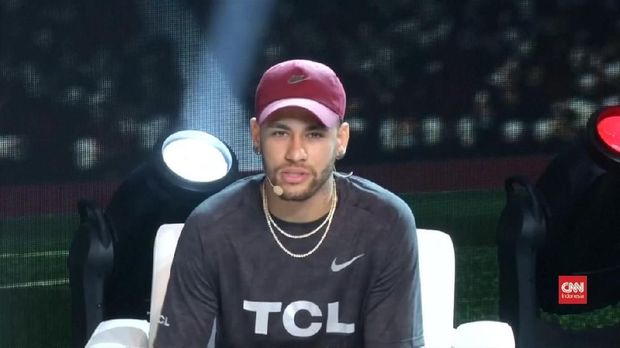 Neymar sudah lelah dengan rumor kepindahannya ke Real Madrid.