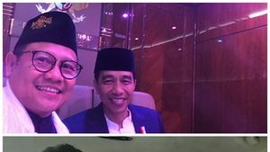 Adu Selfie Bareng Jokowi: Rommy vs Cak Imin