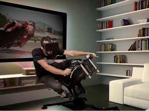 Pakai Alat Ini Bisa Balap Motor di Rumah