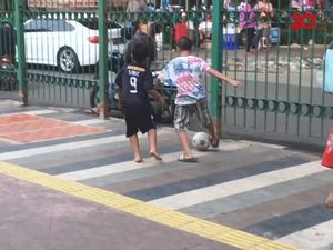 Pak Anies, Kami Butuh Lapangan Bermain