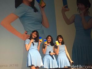 Gemasnya JKT48 Perkenalkan Redmi Note 5