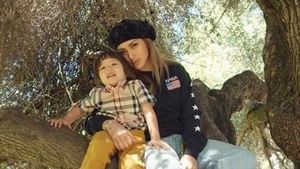 Jessica Iskandar Tulis Mom and Daughter Time, Salah Sebut?