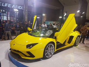 Lamborghini Rp 18 Miliar, Bea Balik Namanya Bisa Buat Beli 10 Avanza