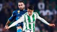 Cristian Tello dididik Barcelona pada kurun 2002 hingga 2008. Sempat naik ke tim inti, sejak 2014 ia dilepas. Setelah ke Porto dan Fiorentina, kini ia membela Real Betis. (Foto: Aitor Alcalde/Getty Images)
