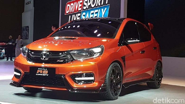 Honda Hadirkan Konsep Hatchback Sporty Pertama di Dunia Honda Hadirkan Konsep Hatchback Sporty Pertama di Dunia