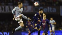 Andreu Fontas juga sempat ditempa La Masia. Sejak 2013, bek berusia 28 tahun itu membela Celta Vigo. (Foto: Octavio Passos/Getty Images)