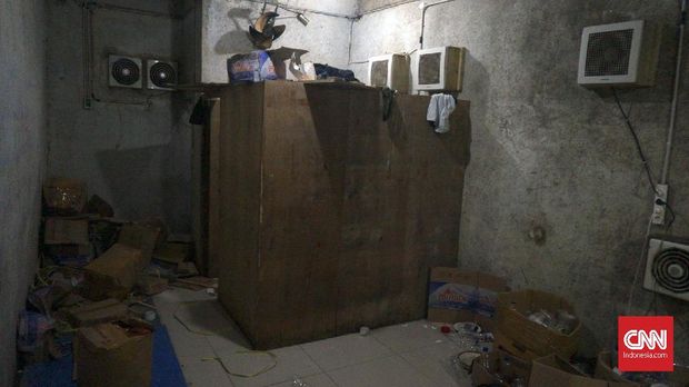 Penampakan Bungker Tempat Meracik Miras Oplosan Cicalengka