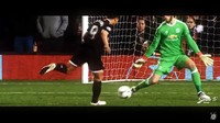 Kemudian di perempatfinal Liga Champions melawan Sevilla, ketenangan De Gea membuat Wissam Ben Yedder gagal menjebol gawang MU. Sontekan Ben Yedder dalam posisi berhadapan dengan De Gea bisa ditepis dengan tenang pakai kaki! (Foto: Screenshots Youtube)
