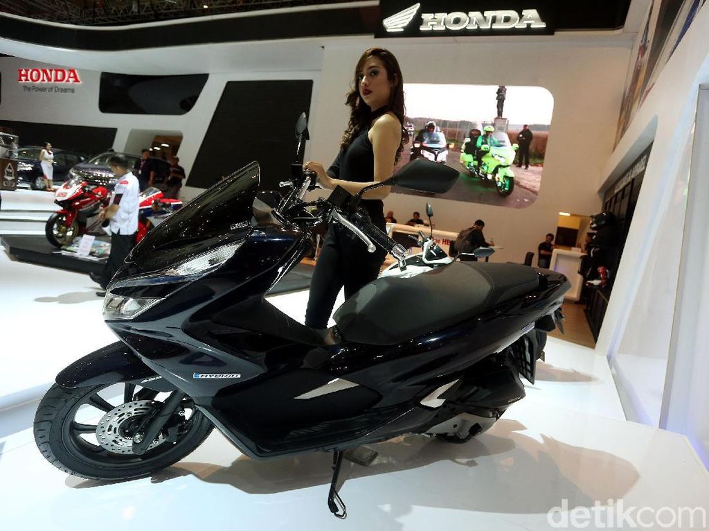 Honda Jamin, saat Baterai PCX Hybrid Rusak Motor Masih Bisa Jalan