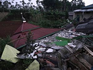 Kerusakan Akibat Gempa Banjarnegara