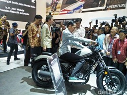 Coba 2 Motor Gede, Jokowi: Kerenan yang Mana?