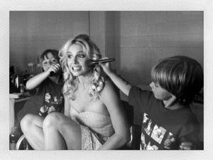 Britney Spears Akhirnya Bertemu Putranya Setelah Pisah Bertahun-tahun Britney Spears Akhirnya Bertemu Putranya Setelah Pisah Bertahun-tahun